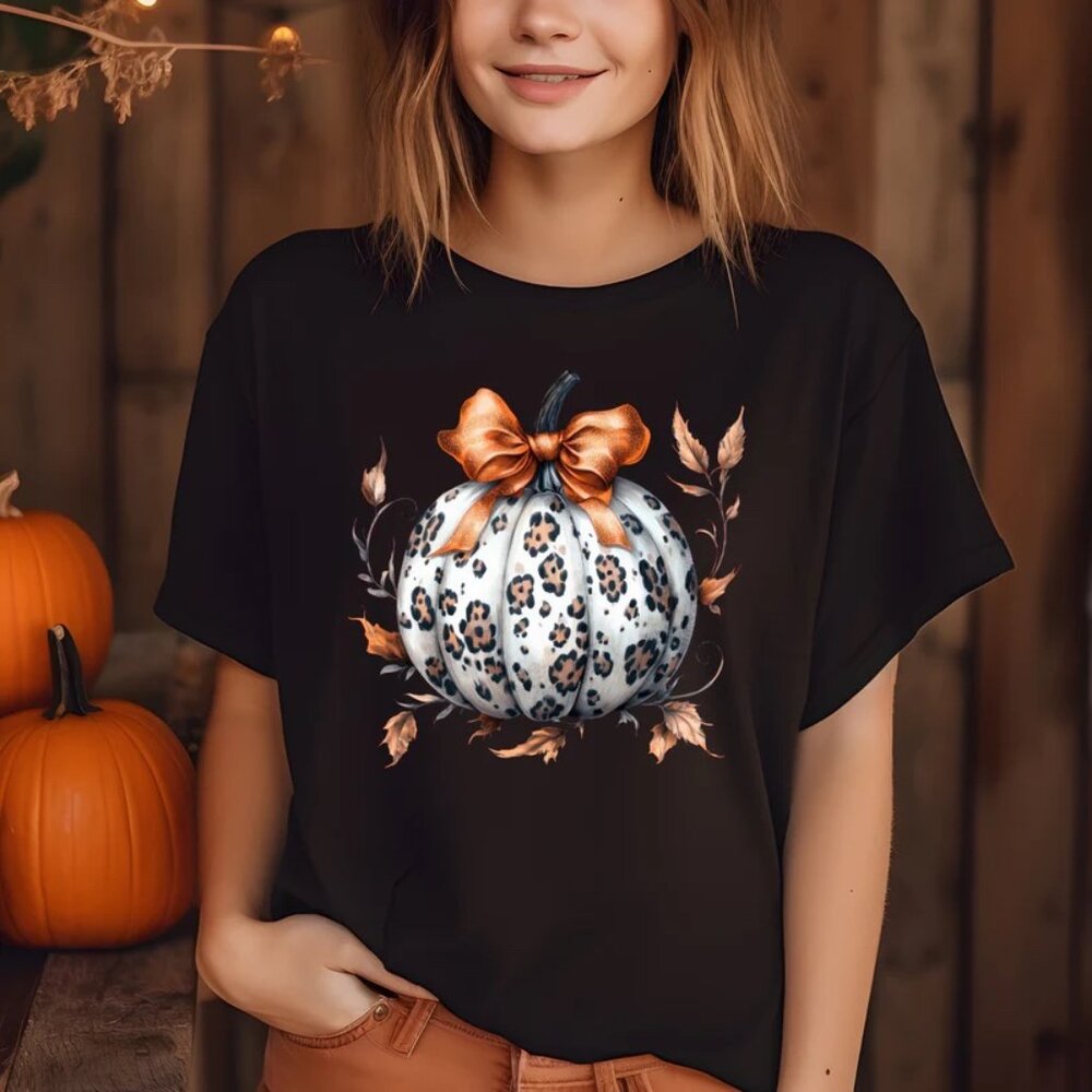 Leopard Pumpkin Tee - NEW WITH TAGS